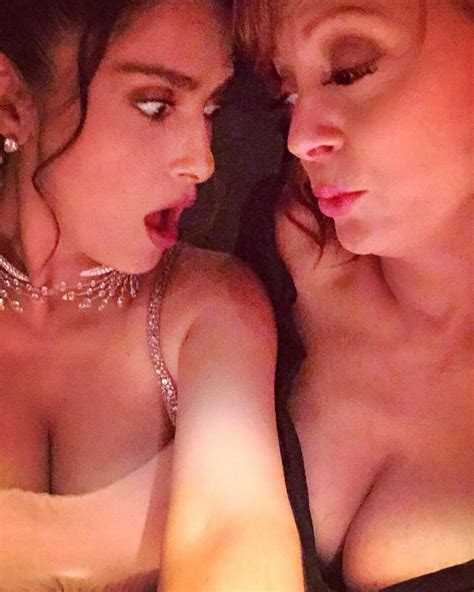 salma hayek and susan sarandon cleavage the fappening 2014 2019 celebrity photo leaks