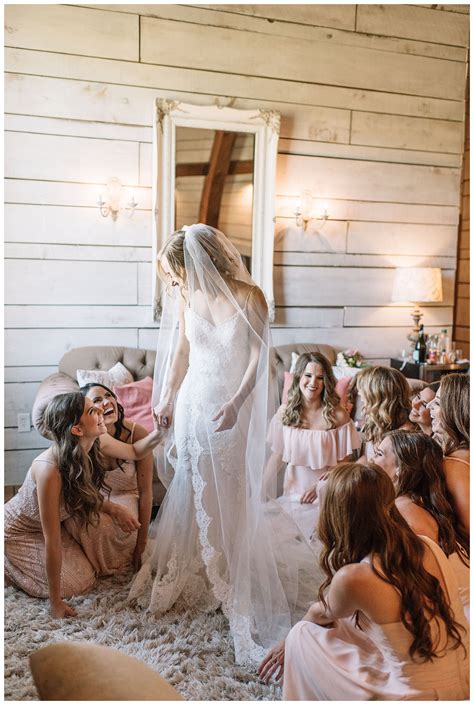 morgan creek barn aubrey wedding alba rose photography