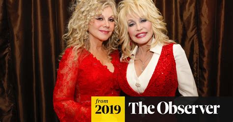 Dolly Parton’s Sister ‘ashamed’ Of Star Over Silence On