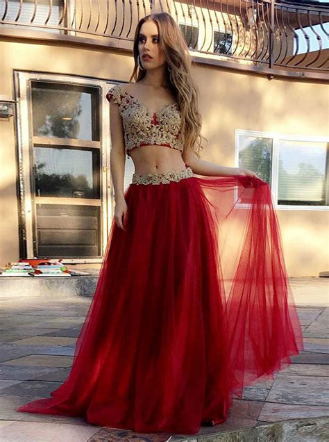 Red Two Piece Sexy Prom Dress Tulle Long Prom Dress With Appliques Tre