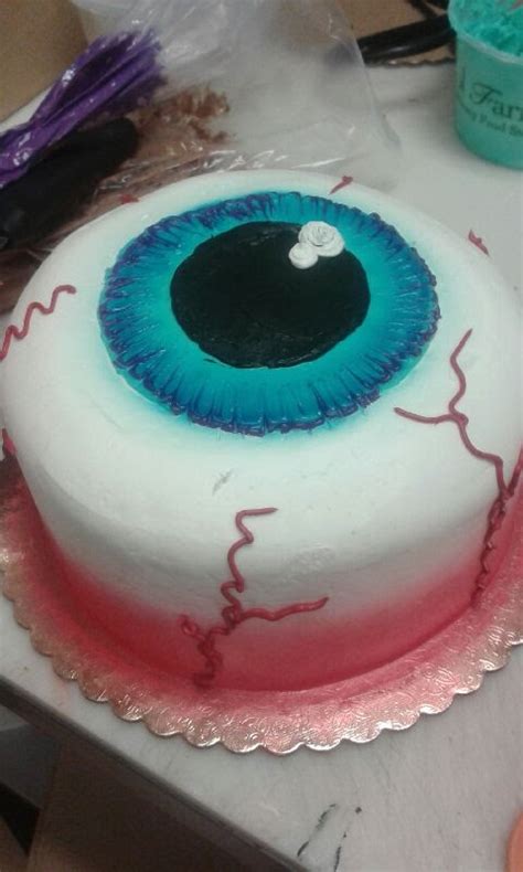 eyeball cake halloween cake decorating doovi