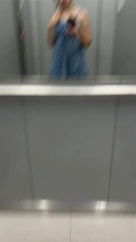 Littlecutenika Flashing My Titties In Elevator Public Tits