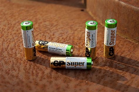 hoe werkt een batterij alles  de werking en technologie gp batteries gp batteries