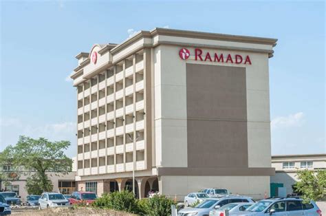 ramada  wyndham edmonton south hotel edmonton ab deals  reviews