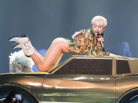 Miley Cyrus On Sex Symbol Sexism No One Would Have Ever