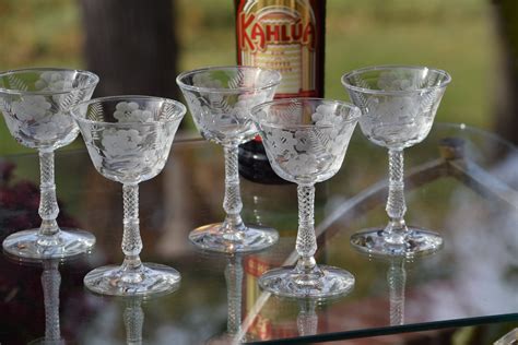 6 Vintage Etched Cocktail Glasses Vintage After Dinner Drinks ~ 4 Oz