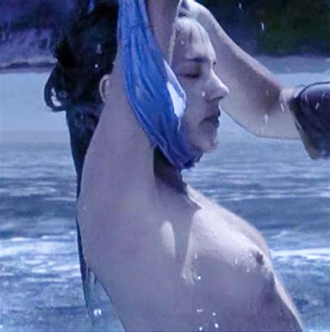 Virginie Ledoyen Naked Sex Scene From The Beach