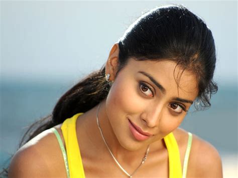 Cinecorner Telugu Actress Shriya Saran Wallpapers