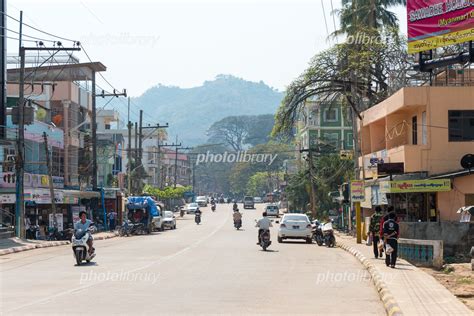 ミャンマー・タイ国境の町 ミャンマー・タチレク 写真素材 [ 5347088 ] フォトライブラリー photolibrary