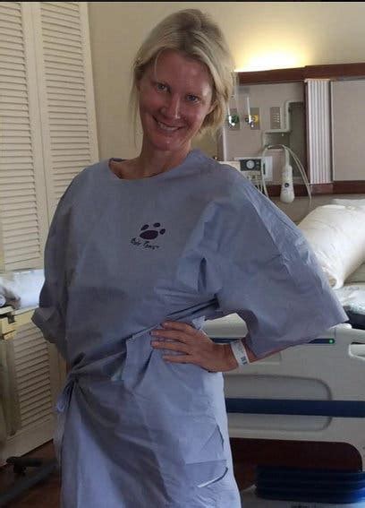 sandra lee is released from hospital after surgery for infection the