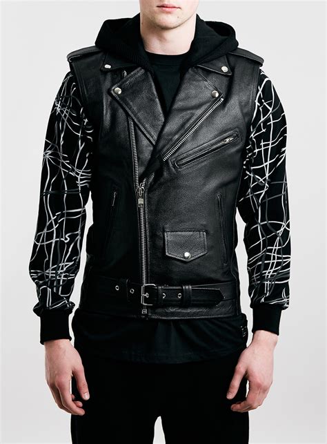 Lac Bk Sleeveless Hooded Leather Biker Jacket In Black