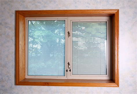 window accessory company   glass blinds