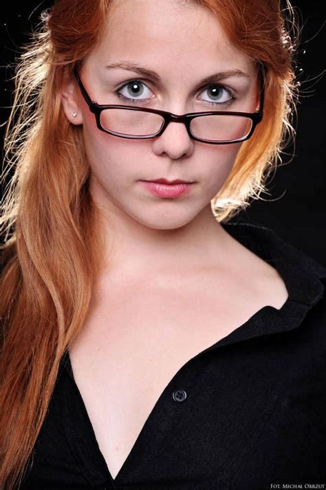 Pin By Prospero Lavey On Cute Redheads Wearing Glasses Redhead
