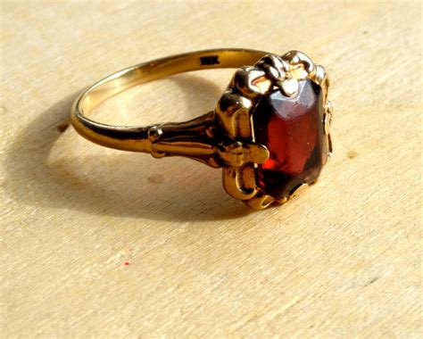 10k Solid Gold Garnet Ring Vintage Victorian Wedding