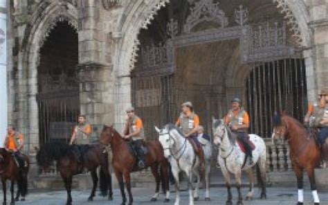 10 Cavaleiros A Caminho De Santiago De Compostela Equisport