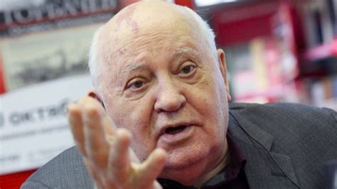 soviet leader gorbachev urges russia   hold nuclear talks  moscow times