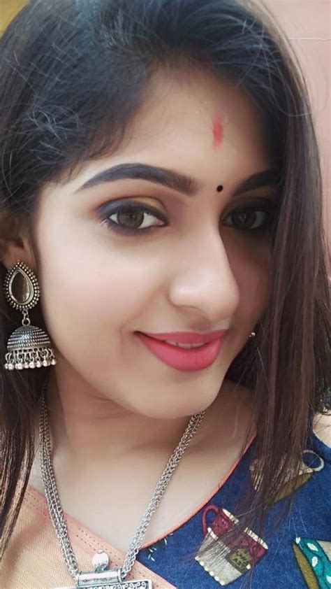 pinterest yashu kumar beauty in saree beauty in saree in 2019 indian beauty beautiful