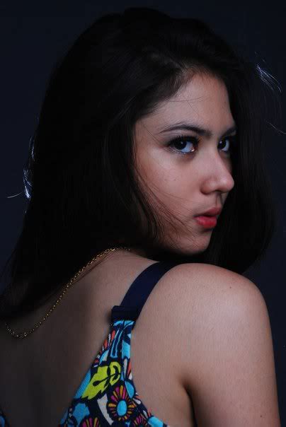 kumpulan foto model cantik seksi imut se indonesia jendela dunia