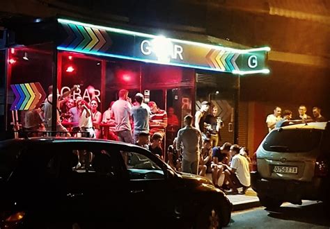guide to gay salou gay bars the one and only the globetrotter guys