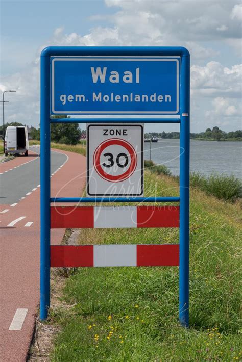 plaatsnaambord waal  beeldbank van de alblasserwaard