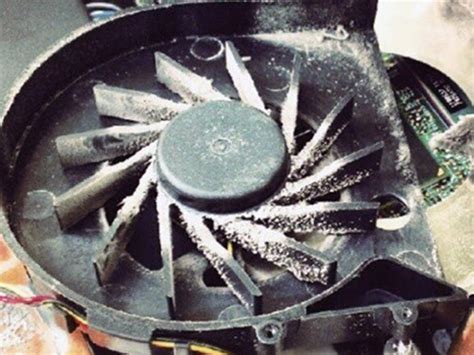 laptop fan cleaning remove dust clean noisy fan speed  laptop