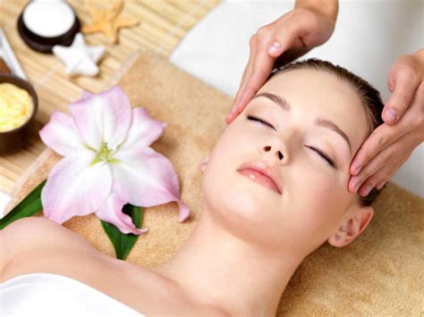 Beena Beauty Salon – Laser Spa Located In New York
