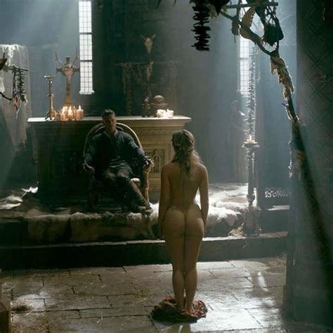 alicia agneson nude butt and tits in vikings xhamster