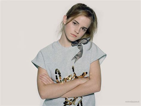 Stylish Zone 30 Emma Watson Hd Wallpapers