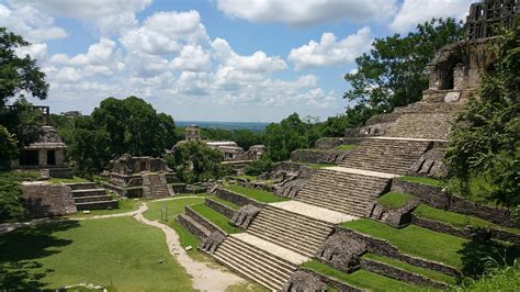ancient mayan ruins  palenque mexico rpics