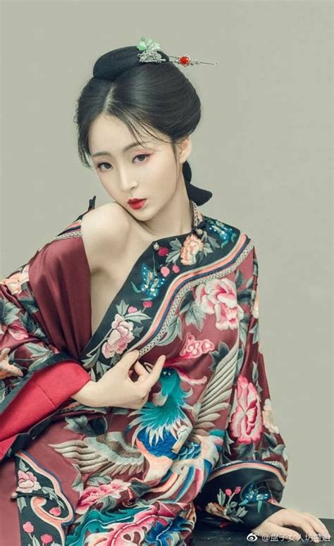 Oriental Fashion Asian Fashion Beautiful Asian Women China Girl