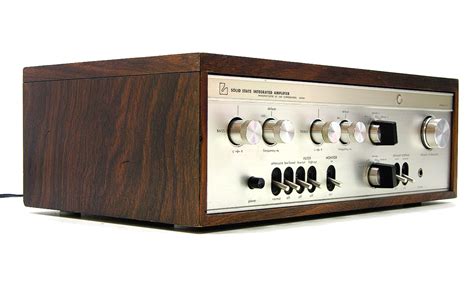 luxman  vintage amp breathtaking sound