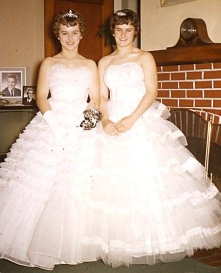 1961 Vintage Prom Pictures Popsugar Love And Sex Photo 21