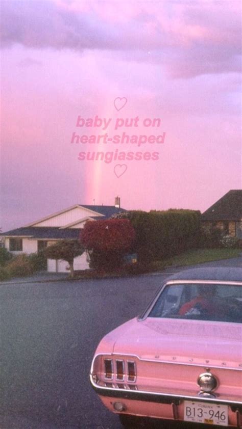 Iphone Edgy Grunge Pink Aesthetic Wallpaper - Draw-i