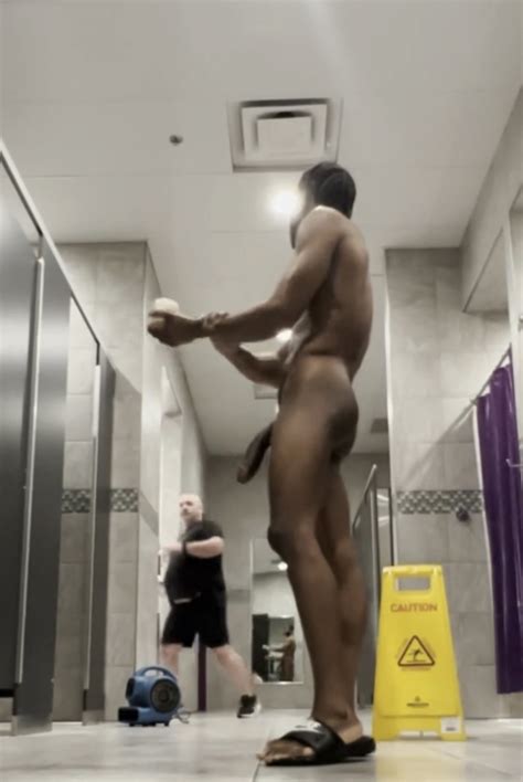 Big Cock Hung Exhibitionist Strokes In Busy…