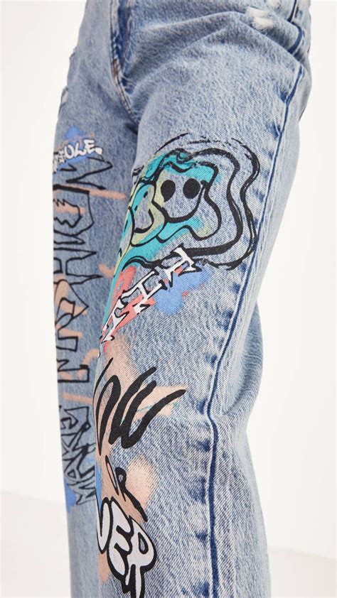 print graffiti  bershka  beautiful jeans mom jeans fashion