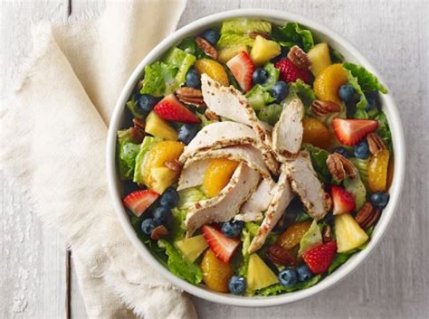 I Ate Salad For Every Meal For Five Days, Here's What Happened