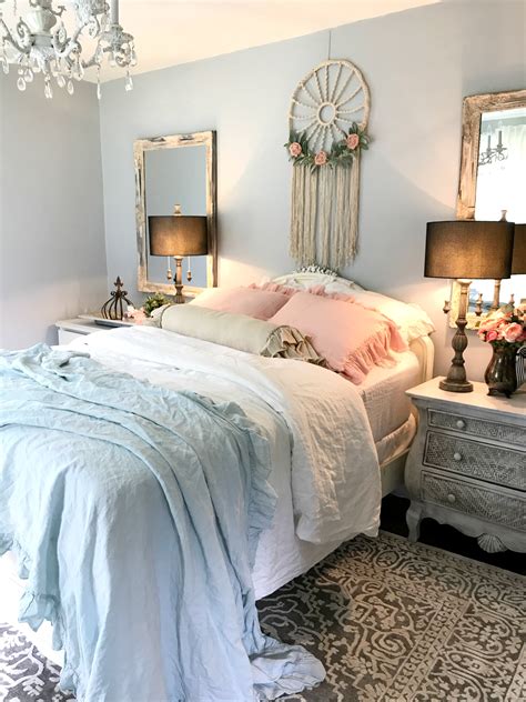 daughters shabby chic bedroom hallstrom home