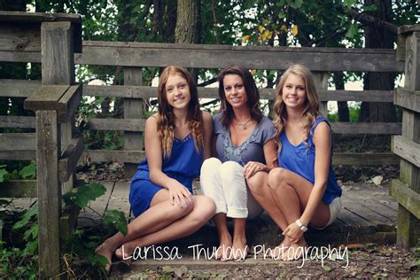 Larissa Thurlow Photography Gorgeous Mother And Her Two Teen Daughters