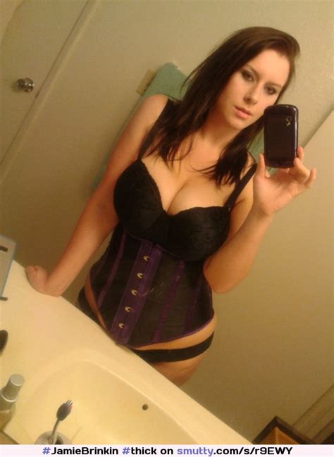 Thick Curvy Amateur Cleavage Selfphoto Selfshot