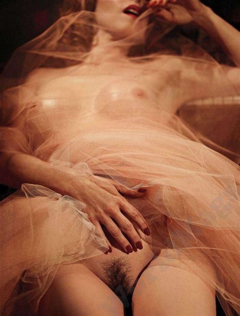 Leona Cavalli Nude Pics Seite 1