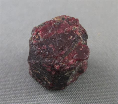 raw red ruby high quality corundum crystal healing stones
