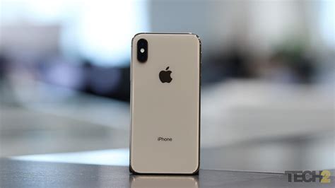 apple iphones   drop   production estimates   demand