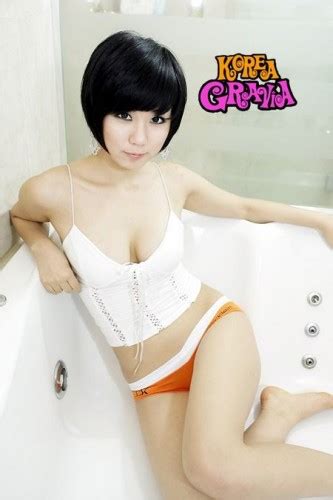 Blast From The Past Ryu Ji Hye In Korea Gravia ~ Coolfwdclip