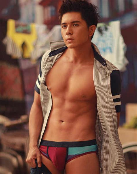 Pinoy Hunks Labas Nota Pictures Imagui