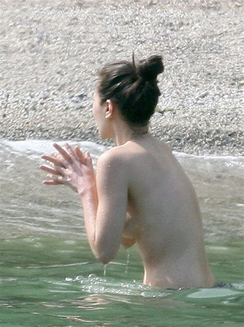 china chow topless the fappening 2014 2019 celebrity photo leaks