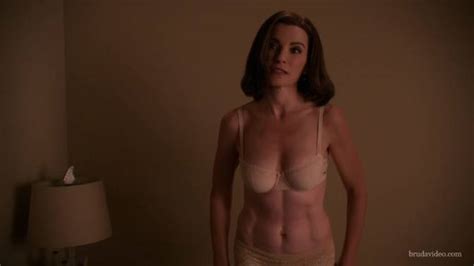 naked julianna margulies in the good wife