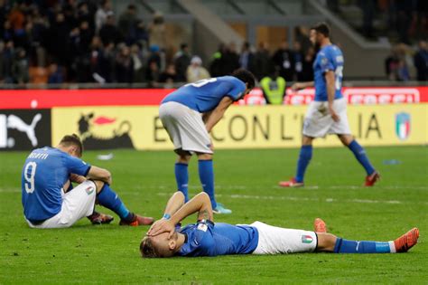 italy fails  qualify   world cup   nation mourns   york times
