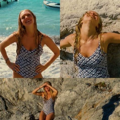 Amanda Seyfried S Suit From Mamma Mia Michael Kors