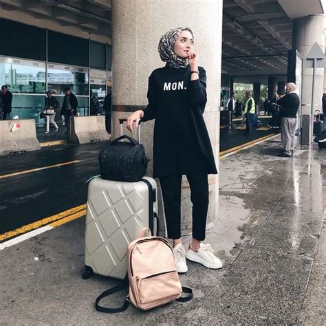 chic hijab airport outfit ideas   copy gaya hijab kasual model pakaian remaja