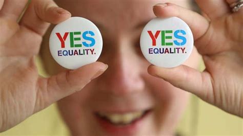 Référendum Les Irlandais Disent Oui Au Mariage Homosexuel